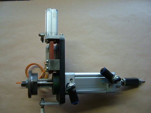 2 Pneumatikzylinder mit Grundplatte,Näherungsschalter